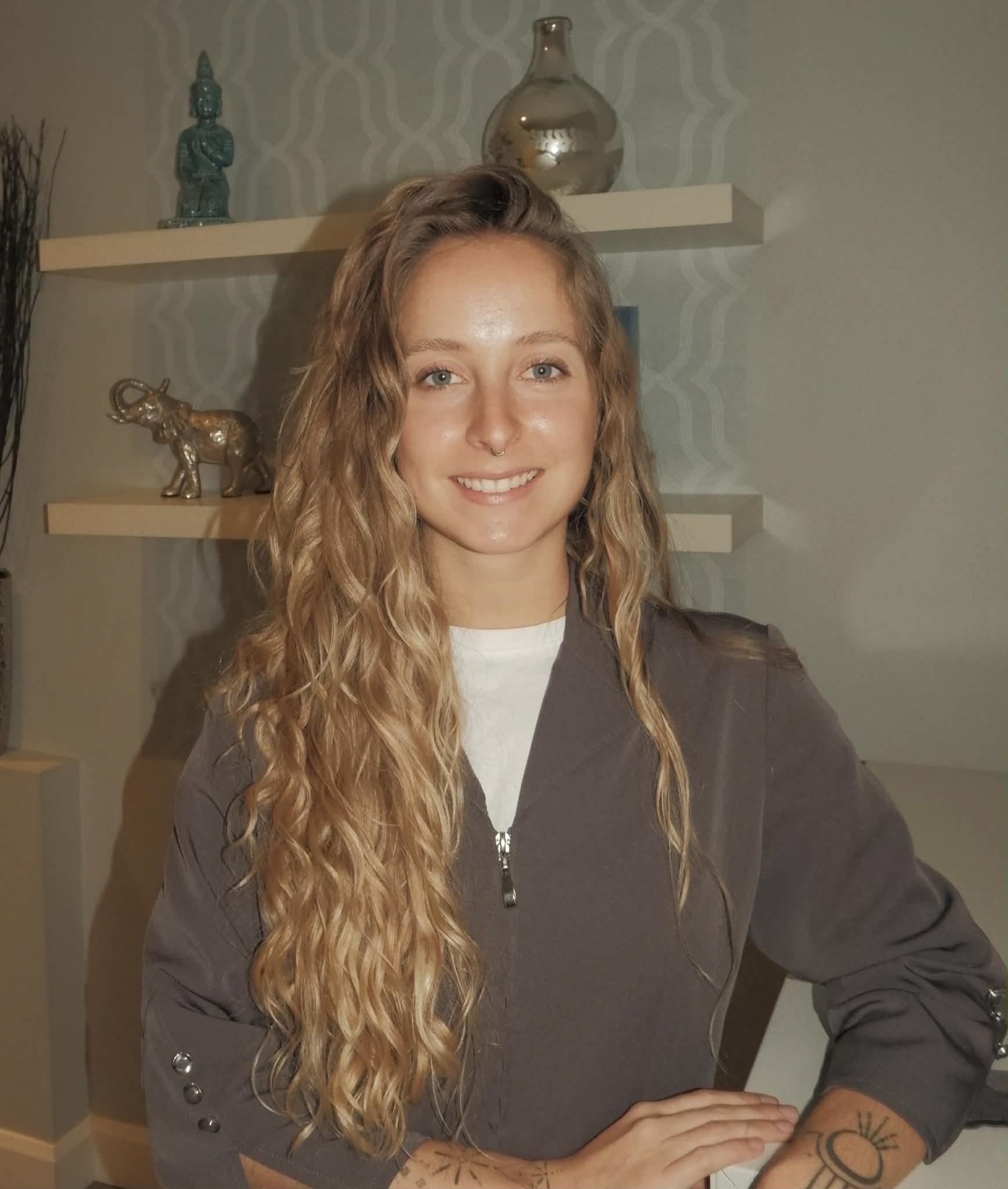 Gabrielle Larcher, Ac.