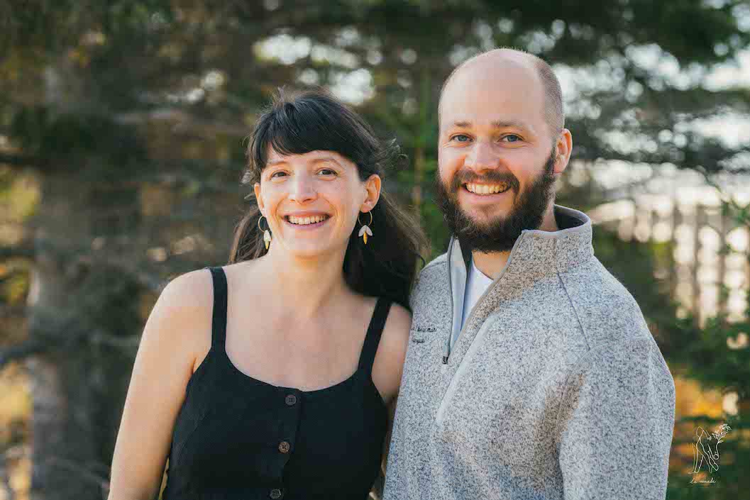 Entre 2 bonnes mains