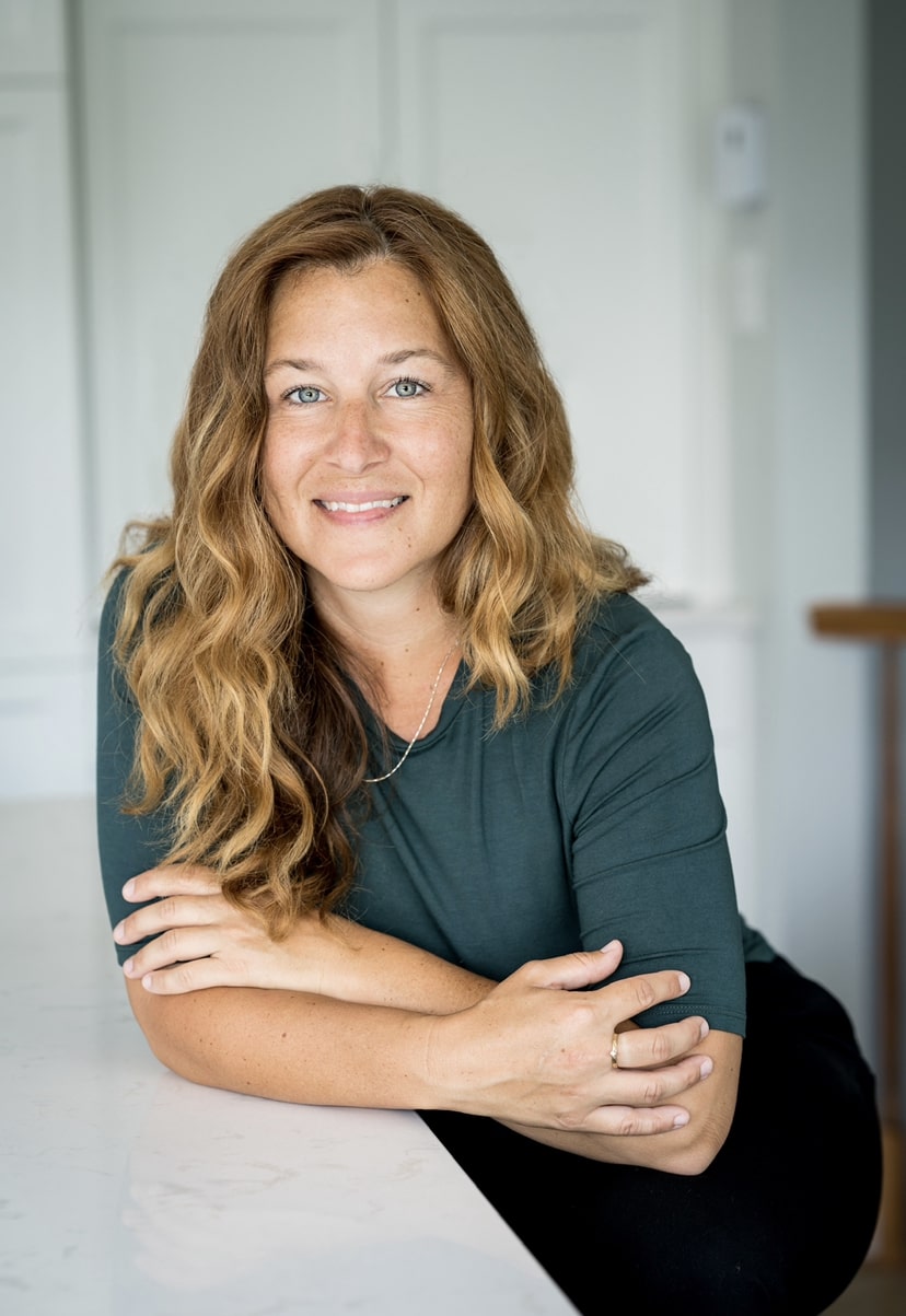 Anne-Marie Laflotte, I.O.