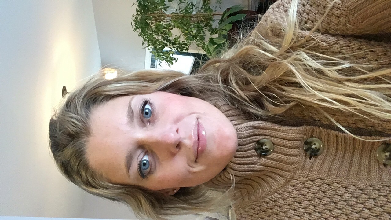 Dr. Cynthia Dolezsar